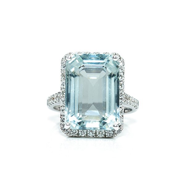 Aquamarine Diamond Ring1 Aquamarine Diamond Ring