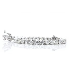 Classic round tennis 18 carats white gold bracelet from Madaame