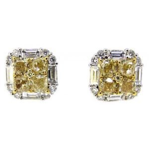 18 carats fancy yellow earrings studs