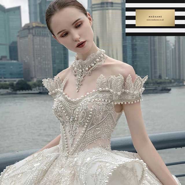 Gorgeous-Dubai-Arabic-Luxury-Bridal-Gown1c Gorgeous Dubai Arabic Luxury Bridal Gown